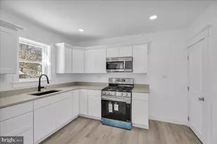 1415 Pilgrim Ave, West Deptford, NJ 08096 - Photo 9