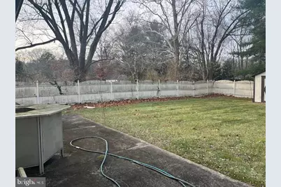 546 Greenbriar Drive, Monroe Township, NJ 08094 - Photo 5