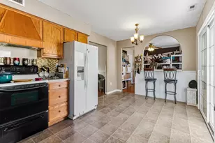 1018 Micawber Dr, Monroe Township, NJ 08094 - Photo 7