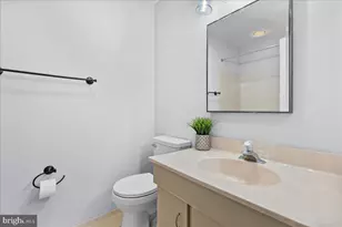 222 Steeplechase Ct, Woodbury, NJ 08096 - Photo 9