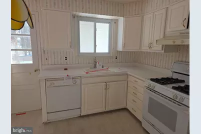 1013 Hancock Drive, Blackwood, NJ 08012 - Photo 11