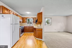 404 Franklin Rd, Glassboro, NJ 08028 - Photo 9