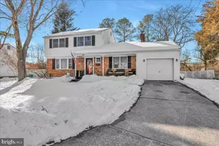 229 Ireland Terrace, Monroe Township, NJ 08094 - Photo 3