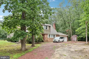 1025 Linden Ave, Monroe Township, NJ 08094 - Photo 3