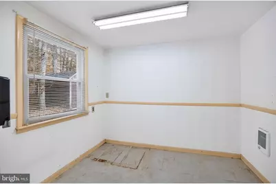 1025 Linden Avenue, Monroe Township, NJ 08094 - Photo 15