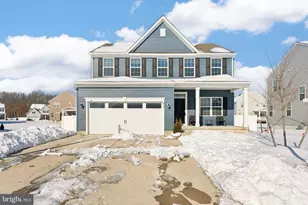 25 Matthews St, Monroe Township, NJ 08094 - Photo 1