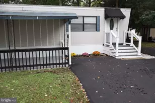 204 Kentucky Ave, Monroe Township, NJ 08094 - Photo 3