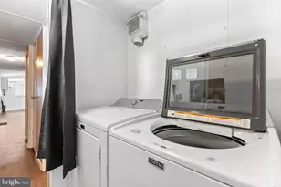 19 Maple Ave, Harrison Township, NJ 08062 - Photo 7