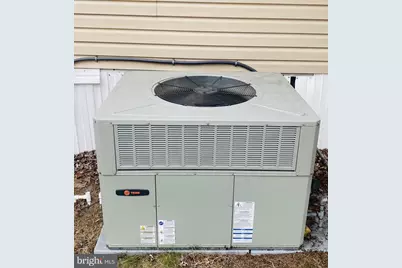 19 Maple Ave, Harrison Township, NJ 08062 - Photo 3