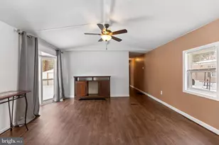 19 Maple Ave, Harrison Township, NJ 08062 - Photo 3