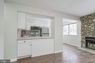 347 Oakwood Ave, Glassboro, NJ 08028 - Photo 9