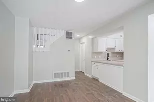 347 Oakwood Ave, Glassboro, NJ 08028 - Photo 5