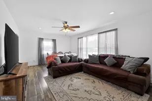 217 May Ave, Monroe Township, NJ 08094 - Photo 7