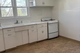 56 Linwood Ave, Monroe Township, NJ 08094 - Photo 5