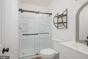 153 Lakeside Ave, Franklin Township, NJ 08322 - Photo 17