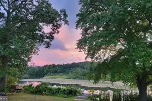 153 Lakeside Ave, Franklin Township, NJ 08322 - Photo 29