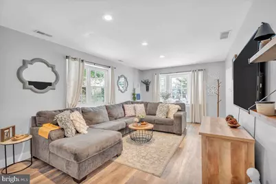 846 Saint Regis Court, West Deptford Township, NJ 08051 - Photo 3