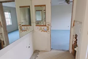 325 Harrisonville Rd, Harrison Township, NJ 08062 - Photo 13