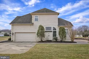 109 Karenlynn Dr, Franklin Township, NJ 08322 - Photo 3