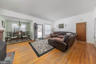 643 W Jersey Ave, Woodbury Heights, NJ 08097 - Photo 5