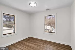 985 Main St, Sewell, NJ 08080 - Photo 15