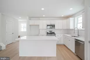 301 Billingsport Rd, Paulsboro, NJ 08066 - Photo 9