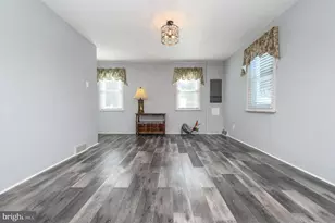 1326 Herbert Blvd, Monroe Township, NJ 08094 - Photo 9