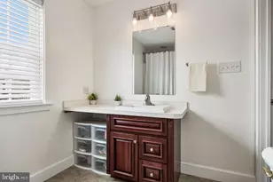 308 Thackeray Ln, Monroe Township, NJ 08094 - Photo 23