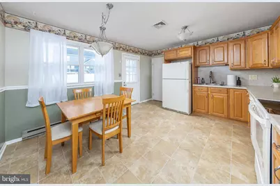 178 Essex, West Deptford, NJ 08086 - Photo 5