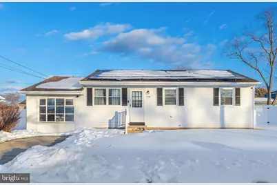 178 Essex, West Deptford, NJ 08086 - Photo 1