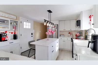 640 Clonmell Road, Paulsboro, NJ 08066 - Photo 5