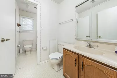 27 Lakebridge Drive, Woodbury, NJ 08096 - Photo 13