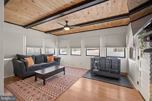 53 Jobs Ln, Monroe Township, NJ 08094 - Photo 11