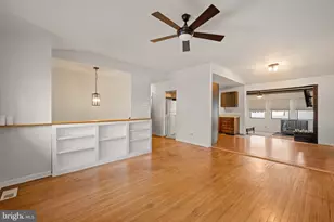 53 Jobs Ln, Monroe Township, NJ 08094 - Photo 5