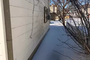 436 Beacon Ave, Paulsboro, NJ 08066 - Photo 3