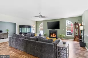 1919 Maria Elana Dr, Monroe Township, NJ 08094 - Photo 21