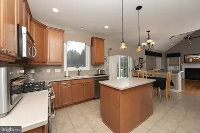 642 Bainbridge Drive, Harrison Township, NJ 08062 - Photo 11