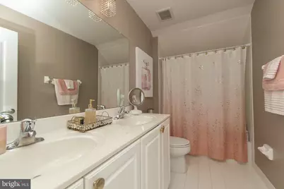 642 Bainbridge Drive, Harrison Township, NJ 08062 - Photo 35