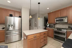 642 Bainbridge Dr, Harrison Township, NJ 08062 - Photo 13