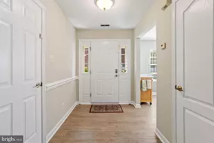 77 Maple Leaf Cir, Sewell, NJ 08080 - Photo 7