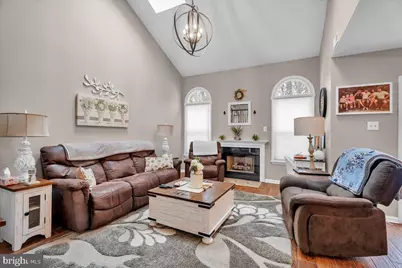 360 Lake Side Drive, Swedesboro, NJ 08085 - Photo 5