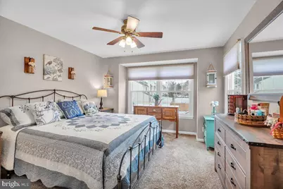 360 Lake Side Drive, Swedesboro, NJ 08085 - Photo 15