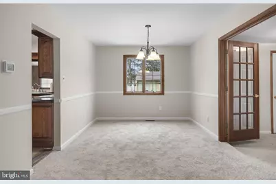 127 Hampshire Drive, Woodbury, NJ 08096 - Photo 9