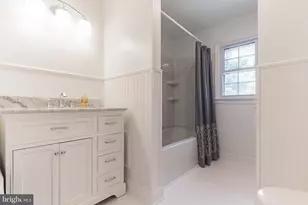 275 Dutch Mill Rd, Franklin Township, NJ 08328 - Photo 27