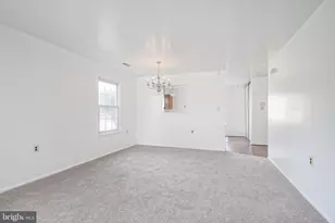 105 Lakebridge Dr, Deptford, NJ 08096 - Photo 11