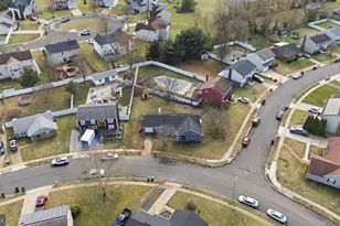 971 N Beecham Rd, Monroe Township, NJ 08094 - Photo 3