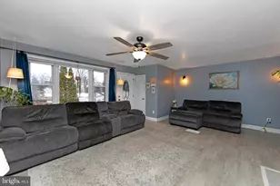 955 Hessian, West Deptford, NJ 08093 - Photo 7