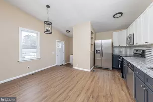 124 W Howard St, Clayton, NJ 08312 - Photo 3