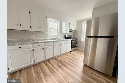 27 N Main Street, Monroe Township, NJ 08094 - Photo 5