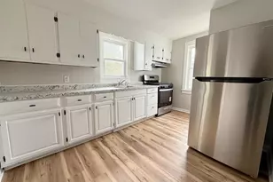 27 N Main St, Monroe Township, NJ 08094 - Photo 5